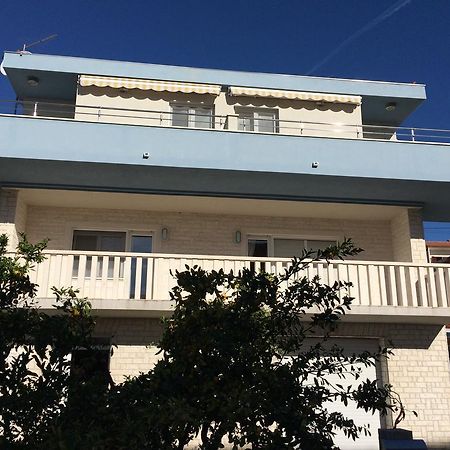 Apartmani Mane Trogir Eksteriør billede