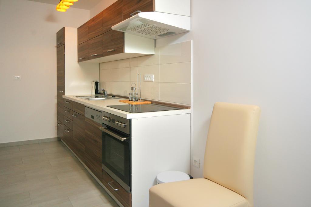 Apartmani Mane Trogir Eksteriør billede