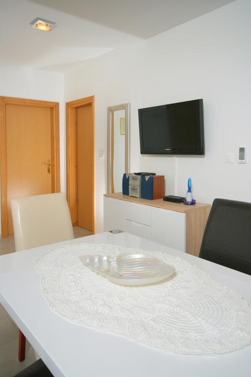 Apartmani Mane Trogir Eksteriør billede