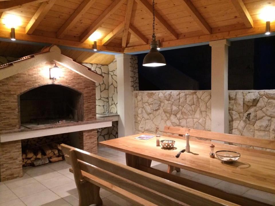 Apartmani Mane Trogir Eksteriør billede